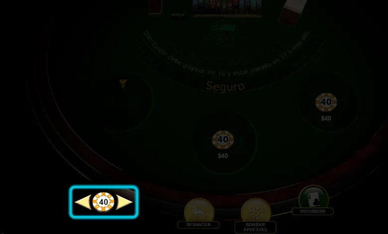 Mesa de casino en vivo de Strendus con una ficha de $40 en primer plano